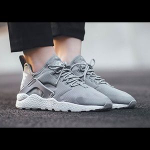Nike Huarache Run Ultra